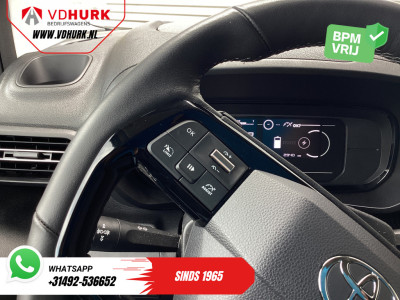 Toyota e-ProAce City 50 kWh 320 km WLTP L2 3Pers./ LED/ Standkachel/ Stoelverw./ Stuurverw./ Carplay/ Camera/ PDC/ Cruise/ Airco foto 17