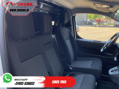 Toyota e-ProAce Worker 50 kWh 230 km WLTP Adapt.Cruise/ Snellader/ Standkachel/ Stuurverw./ Carplay/ Airco/ Camera/ PDC foto 11