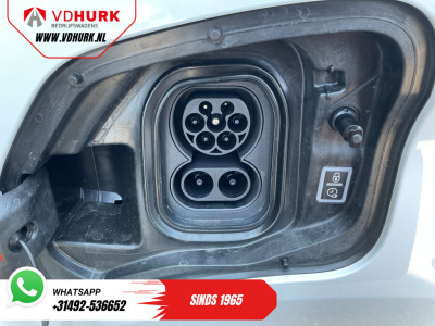Toyota e-ProAce Worker 50 kWh 230 km WLTP Adapt.Cruise/ Snellader/ Standkachel/ Stuurverw./ Carplay/ Airco/ Camera/ PDC foto 16