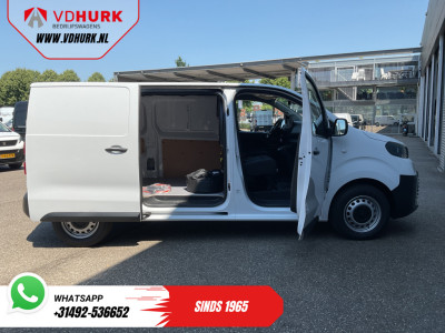 Toyota e-ProAce Worker 50 kWh 230 km WLTP Adapt.Cruise/ Snellader/ Standkachel/ Stuurverw./ Carplay/ Airco/ Camera/ PDC foto 5