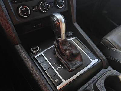 Volkswagen AMAROK 3.0 TDI DubbeleCabine V6 4x4 12