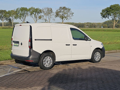 Volkswagen CADDY 2.0 L1 CarPlay BPM-Vrij Airco Parkeersensoren Euro6! foto 3