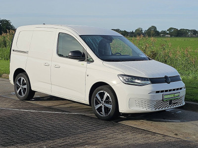 Volkswagen CADDY 2.0 LED 1st Edition NAP! foto 5
