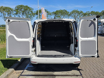 Volkswagen CADDY 2.0 TDI CARGO 130 DSG foto 13