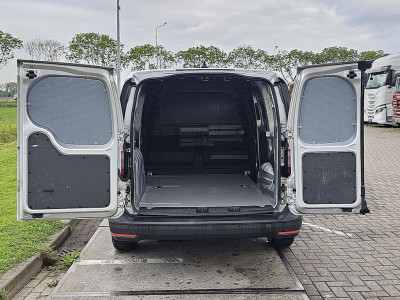 Volkswagen CADDY MAXI 2.0 L2 Maxi Automaat Deuren Navi Camera PDC Airco Cruise Control Euro6 122 pk! foto 11