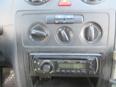Volkswagen CADDY MAXI 80 KW BESTEL 2,0 Airco trekhaak foto 6