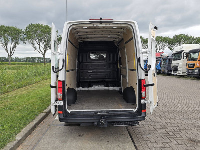 Volkswagen CRAFTER 2.0 L3H3 Automaat Navi 12