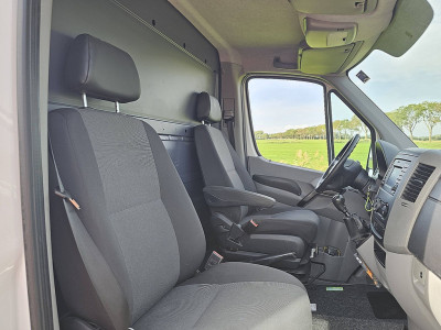 Volkswagen CRAFTER 35 2.0 foto 7