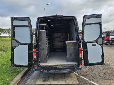 Volkswagen CRAFTER 35 2.0 L3H3 140Pk CarPlay! foto 10