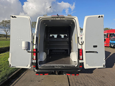 Volkswagen CRAFTER 35 2.0 L3H3 Dubbele Cabine LED Adaptieve Cruise Camera Euro6 Trekhaak Automaat! foto 13