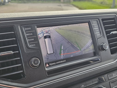 Volkswagen CRAFTER 35 2.0 L3H3 LED Automaat 140Pk Imperiaal Camera Carplay Comfort-Stoel Leer Euro6! foto 13