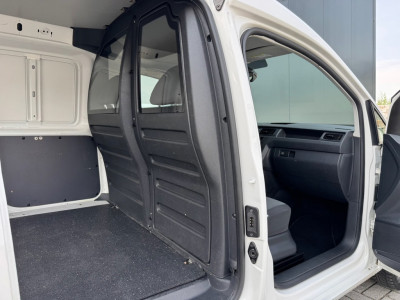 Volkswagen Caddy 1.6 TDI 102pk Comfortline | Trekhaak | Navi | Airco auto | Cruise | Bluetooth | PDC | Schuifdeur | Laadvloer 10