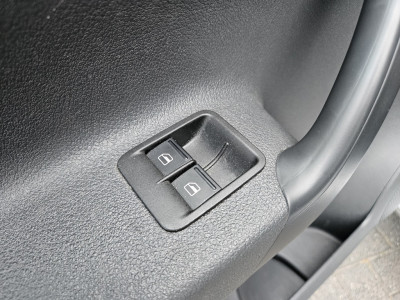 Volkswagen Caddy 1.6 TDI Maxi Marge! Automaat/DSG! Trekhaak! Nette Staat! Dealer Onderhouden! 17