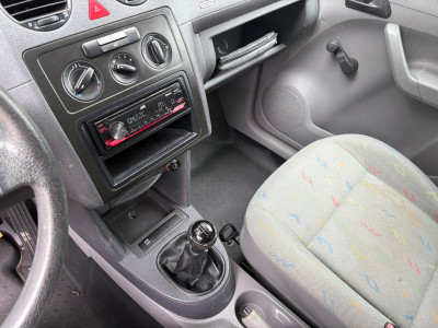 Volkswagen Caddy 2.0 SDI - imperial-trekhaak-schuifdeur NAP - ORIGINEEL Nederlands 17