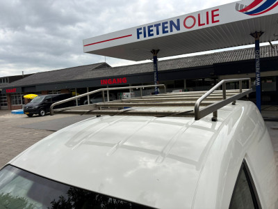 Volkswagen Caddy 2.0 SDI - imperial-trekhaak-schuifdeur NAP - ORIGINEEL Nederlands 20