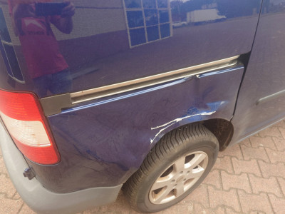 Volkswagen Caddy 2.0 SDI SCHADE 10