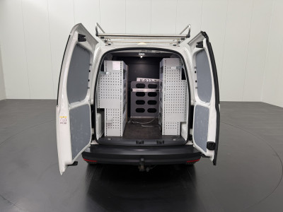 Volkswagen Caddy 2.0TDI 102PK Imperiaal | Trekhaak | Euro 6 | Kastinrichting | Airco | 2xSchuifdeur 4