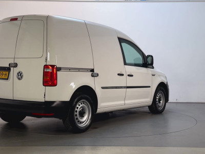Volkswagen Caddy 2.0 TDI 102pk L1H1 Cruise Control Navigatie Parkeersensoren DAB+ foto 3