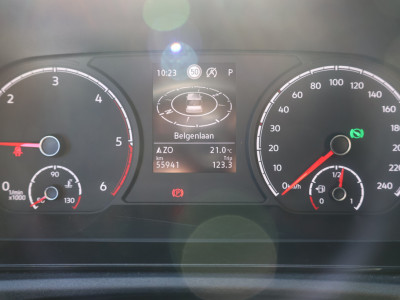 Volkswagen Caddy 2.0 TDI 122pk Automaat Led Inrichting foto 18