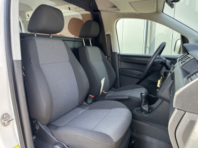 Volkswagen Caddy 2.0 TDI EURO 6 / L1H1 / UNIEK  29.543 KM  NAP !! / 1e EIGENAAR / AIRCO / NAVI / APPLE CARPLAY / ANDROID AUTO foto 6
