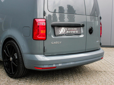 Volkswagen Caddy 2.0 TDI L1H1 185PK NARDO GREY LOOK / 72DKM / 2016 / LEDEREN BEKLEDING / APPLE CARPLAY / JB-EDITION / SCHROEFSET foto 16