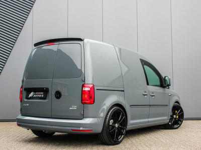 Volkswagen Caddy 2.0 TDI L1H1 185PK NARDO GREY LOOK / 72DKM / 2016 / LEDEREN BEKLEDING / APPLE CARPLAY / JB-EDITION / SCHROEFSET foto 3