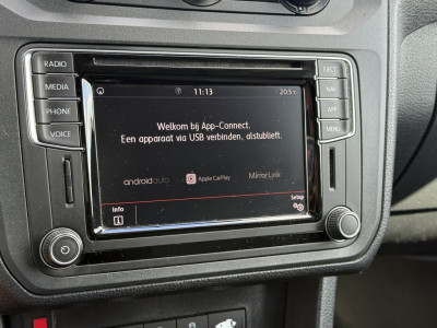 Volkswagen Caddy 2.0 TDI / L1H1 / 1e EIG. / UNIEK 28.975 KM! / INRICHTING / TREKHAAK / IMPERIAAL / NAVI / CARPLAY / CRUISE foto 19