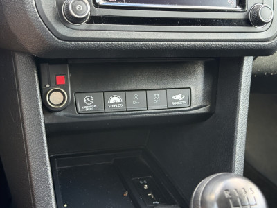 Volkswagen Caddy 2.0 TDI / L1H1 / 1e EIG. / UNIEK 28.975 KM! / INRICHTING / TREKHAAK / IMPERIAAL / NAVI / CARPLAY / CRUISE foto 20