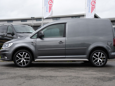 Volkswagen Caddy 2.0 TDI L1H1 BMT Highline Adaptieve Cruise, Carplay, LED, Clima, Stoelverwarming, 150pk, Automaat, Leder, Uniek! foto 9