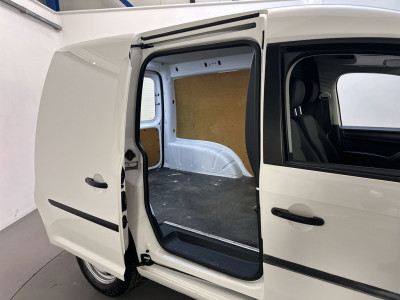Volkswagen Caddy 2.0 TDI L1H1 Business Cruise Control Airco Elektrische Ramen Bluetooth foto 17