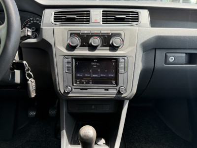 Volkswagen Caddy 2.0 TDI L1H1 | NL-auto | Trekhaak | Carplay | Navi | Cruisec. | Airco 17