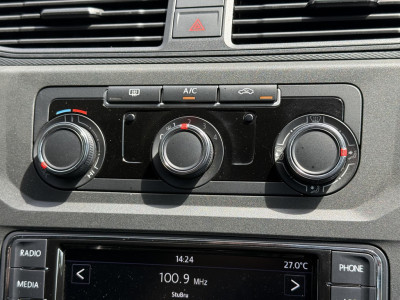 Volkswagen Caddy 2.0 TDI L1H1 | NL-auto | Trekhaak | Carplay | Navi | Cruisec. | Airco 18