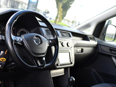 Volkswagen Caddy 2.0 TDI L1H1 PB Edition Adaptieve Cruise, LED, Carplay, Stoelverwarming, Multimedia, 102pk, Trekhaak, Uniek! foto 3