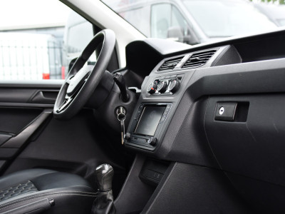 Volkswagen Caddy 2.0 TDI L1H1 PB Edition Airco, Multimedia, Leder, 185pk, Radio, Uniek! foto 17