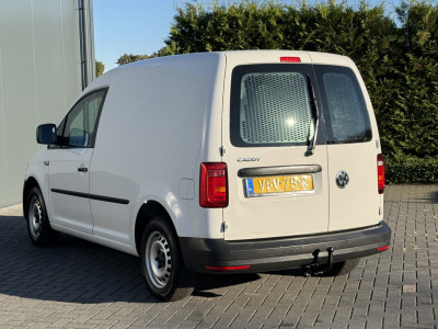 Volkswagen Caddy 2.0 TDI / L1H1 / TREKHAAK / AIRCO / CRUISE / NAVI / CARPLAY / DAB+ / ORIG. NL foto 5