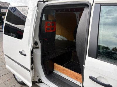 Volkswagen Caddy 2.0 TDI L2H1 BMT 4Motion|AUTOMAAT|NAP|trekhaak|airco|cruise|apple carplay|elektrisch pakket|EURO6 foto 17
