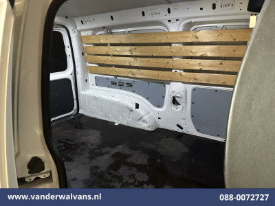 Volkswagen Caddy 2.0 TDI L2H1 Euro6 Airco | Navigatie | Apple Carplay | Cruisecontrol | LED Android Auto, Verwarmde voorruit, 1400kg Trekhaak, Parkeersensoren foto 14