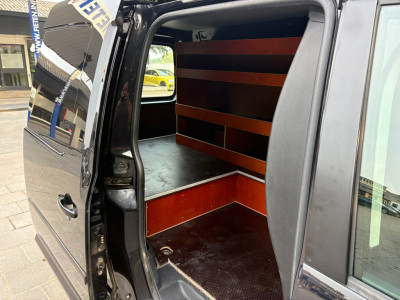 Volkswagen Caddy 2.0 TDI L2H1|MARGE|AUTOMAAT|EURO6|NAP|stoelverwarming|trekhaak 1500KG|airco|cruise|leer|navi|parkeersensoren foto 10