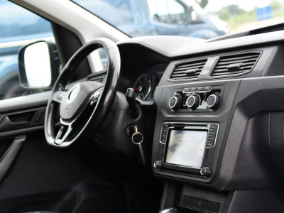 Volkswagen Caddy 2.0 TDI L2H1 Maxi Highline Cruise, Leder, LED, Automaat, multimedia, 150pk, NAVI, Trekhaak, Sensoren, Voorruit verwarming, Uniek! 18