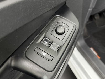 Volkswagen Caddy 2.0TDI Maxi | Trekhaak | Multimedia | Navigatie | airco | Cruise | Betimmering foto 8