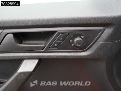 Volkswagen Caddy 75pk L2H1 Trekhaak Airco Cruise Werkplaatsinrichting APK 10-2026 Euro6 L2 Airco Trekhaak Cruise control 21