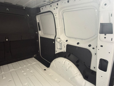 Volkswagen Caddy Cargo 2.0 TDI foto 12