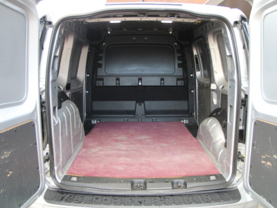 Volkswagen Caddy Cargo 2.0 TDI 102PK 1st Edition / App connect / Multi stuur / 18 velgen foto 7