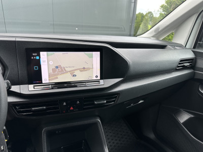 Volkswagen Caddy Cargo 2.0 TDI 123 PK  4-MOTION / L1H1 / 4x4 / 1e EIG. / TREKHAAK / INRICHTING / CAMERA / CRUISE / AIRCO / CARPLAY 13