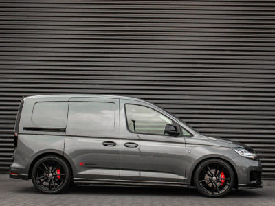 Volkswagen Caddy Cargo 2.0 TDI JB- EDITION / MAXTRON / SIDE- BARS / VERLAGING / ELEK- PAKKET / PDC / CAMERA / BLACK OPS / FULL 6