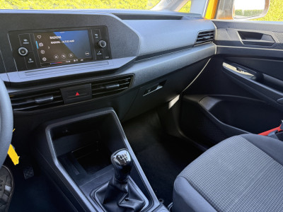 Volkswagen Caddy Cargo 2.0 TDI / L1H1 / 1e EIG. / AIRCO / CRUISE / TREKHAAK / ERGO COMFORT STOEL / DAKDRAGERS foto 13