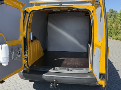 Volkswagen Caddy Cargo 2.0 TDI / L1H1 / 1e EIG. / AIRCO / CRUISE / TREKHAAK / ERGO COMFORT STOEL / DAKDRAGERS foto 8