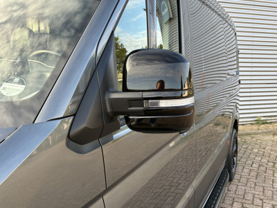 Volkswagen Crafter 177PK L3H2 - Indium Grey - Black Styling Package - FULL OPTION foto 12