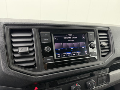 Volkswagen Crafter 2.0TDI 140PK Automaat L4H3 Maxi | Airco | Camera | Multimedia | 3-Zits | Betimmering foto 16