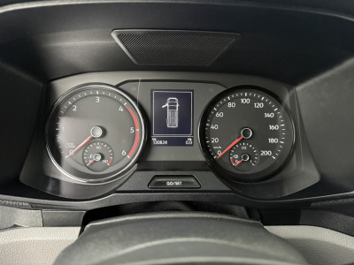 Volkswagen Crafter 2.0TDI 140PK DSG Automaat Executive+ L3H3 | Imperiaal | Navigatie | Camera | Airco | Cruise | 3-Zits foto 16